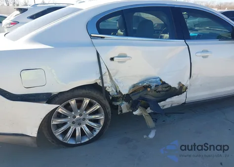 2010 Lincoln Mks z USA, uszkodzony, nr VIN 1LNHL9DR9AG615335